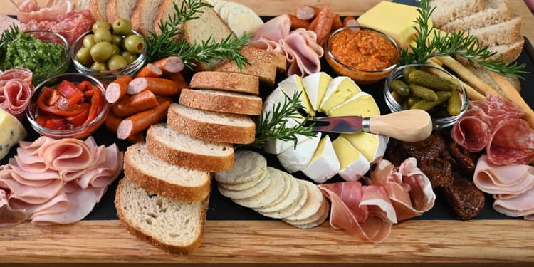 The Art of Folding Sliced Meat